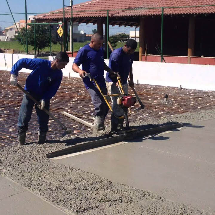 CONSTRUÇÃO DE PISO (2)